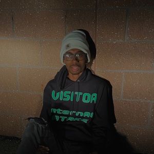 Meet your Posher, Adrian